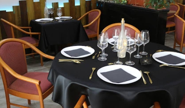 Le restaurant - Tee Py - Lézignan-Corbières - restaurant LEZIGNAN-CORBIERES